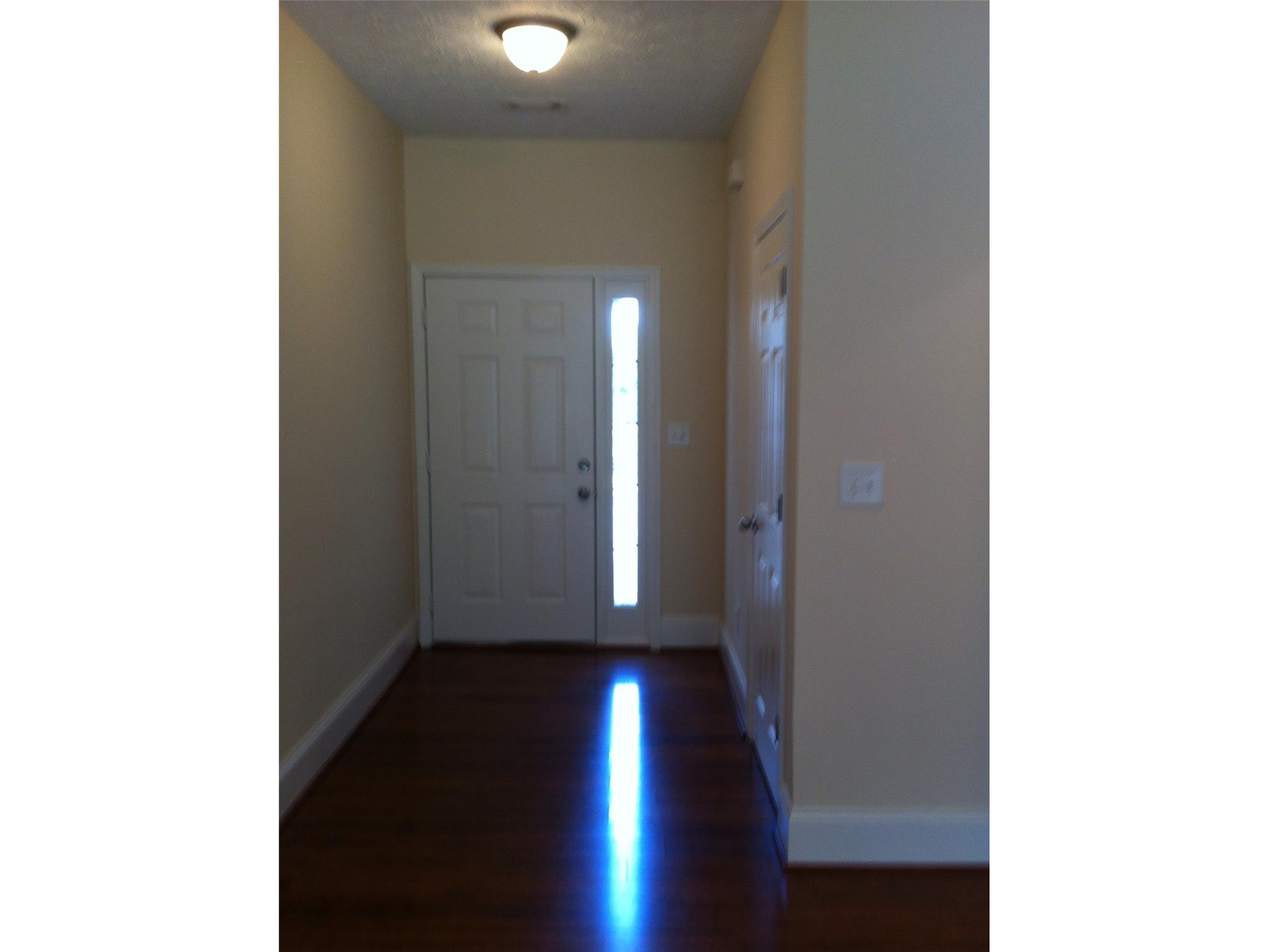 208 Hickory Rd, Jackson, GA 30233 photo 3