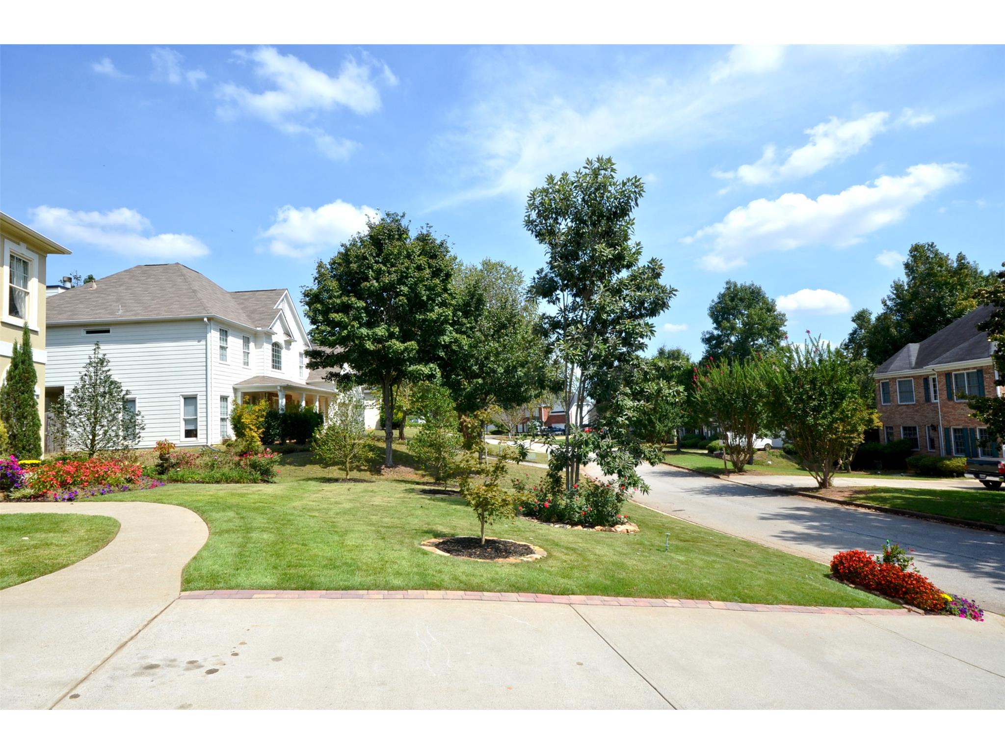 3896 Stonebriar Ln, Duluth, GA 30097 photo 3
