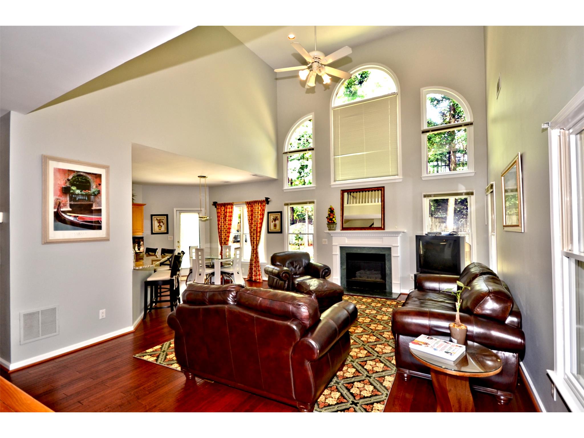 3896 Stonebriar Ln, Duluth, GA 30097 photo 9