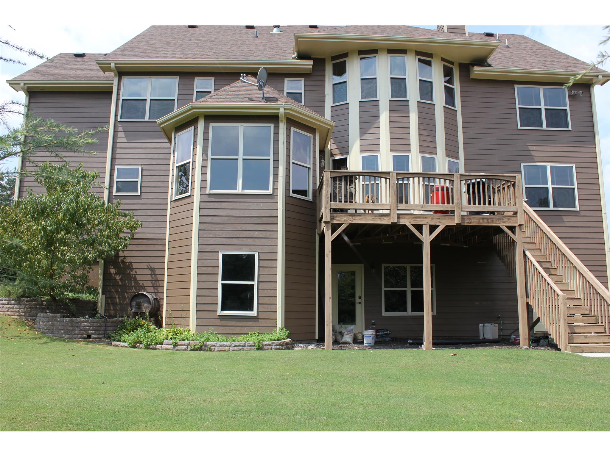 2945 Perimeter Cir, Buford, GA 30519 photo 6
