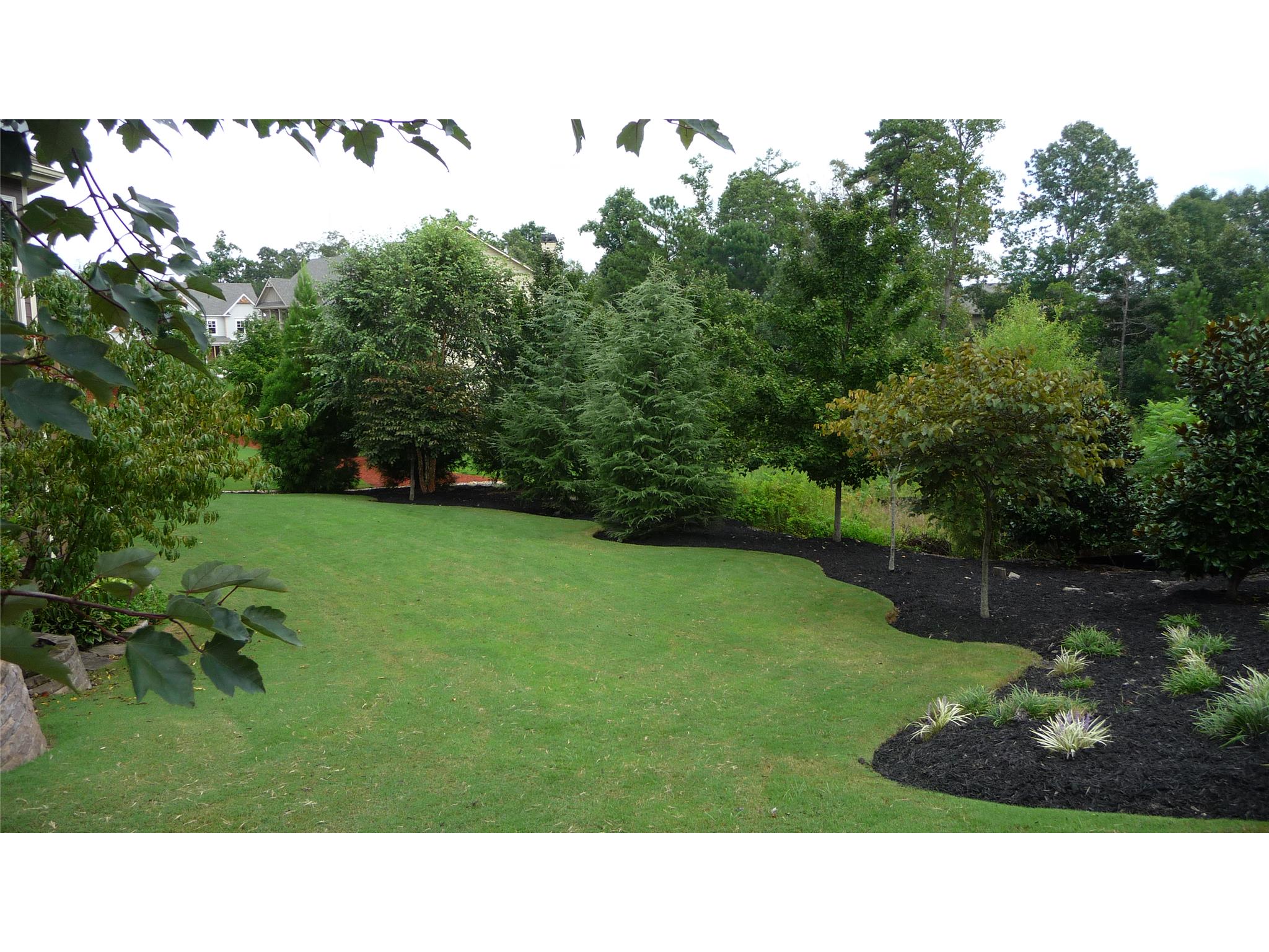 2945 Perimeter Cir, Buford, GA 30519 photo 3