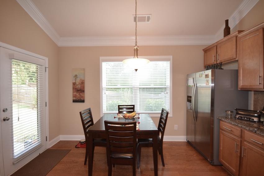 1707 Willoughby Dr, Buford, GA 30519 photo 12
