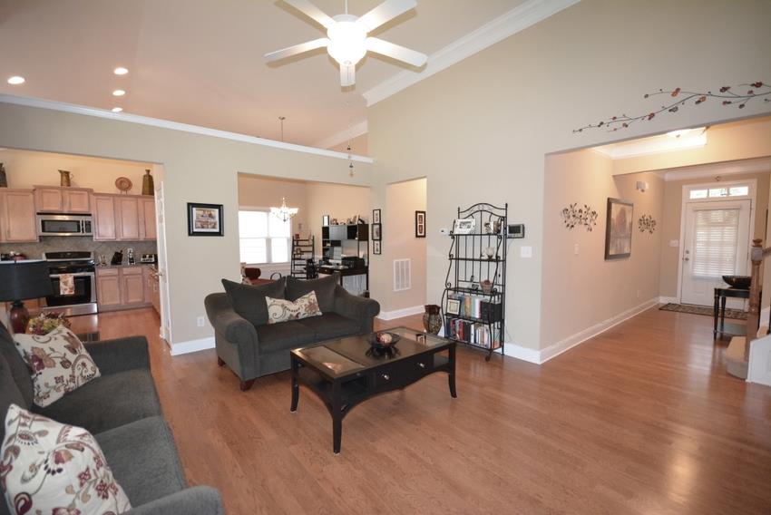 1707 Willoughby Dr, Buford, GA 30519 photo 6