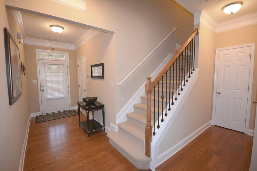 1707 Willoughby Dr, Buford, GA 30519 photo 3