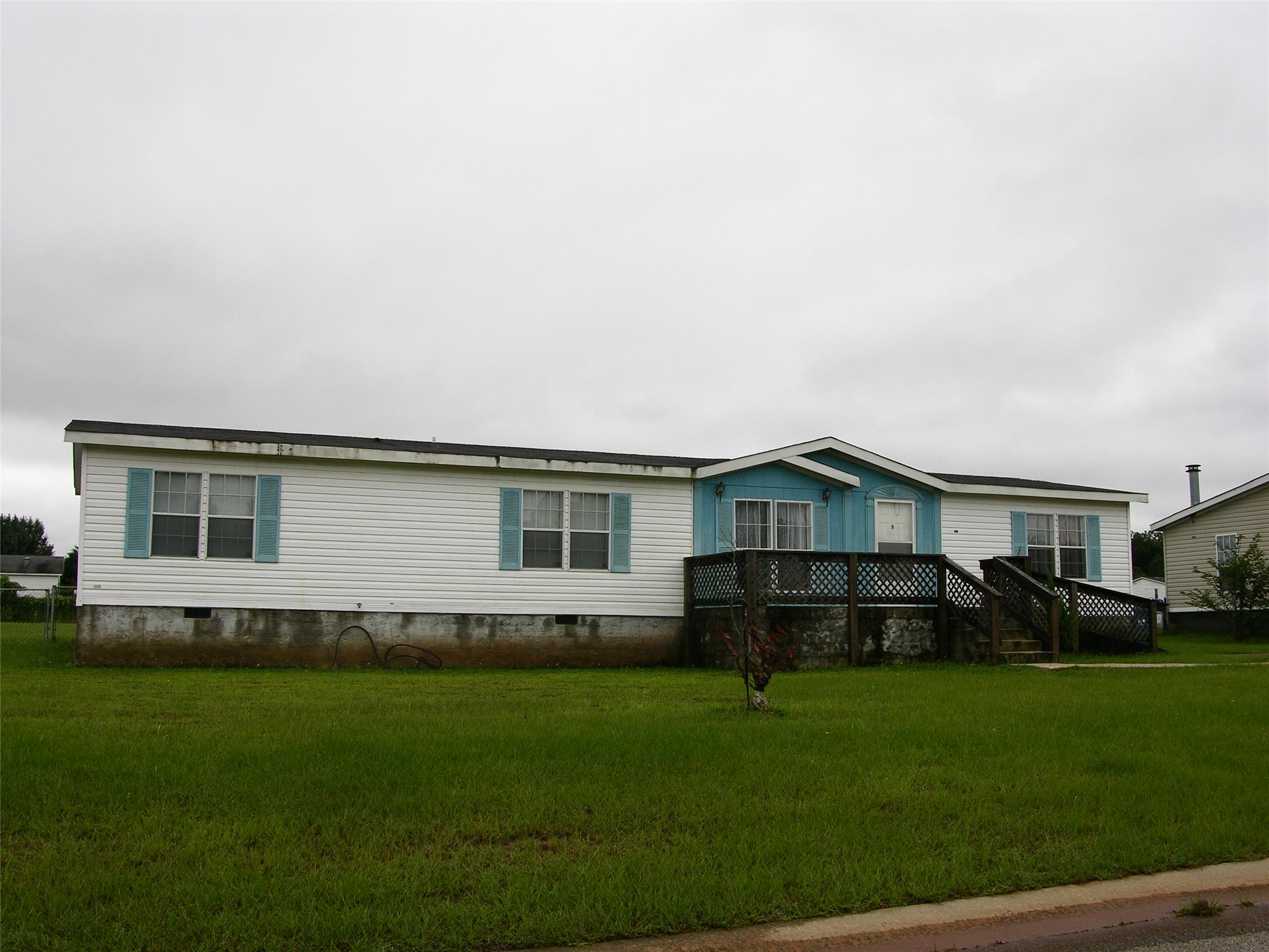 332 Brighton Dr, Byron, GA 31008 photo 2