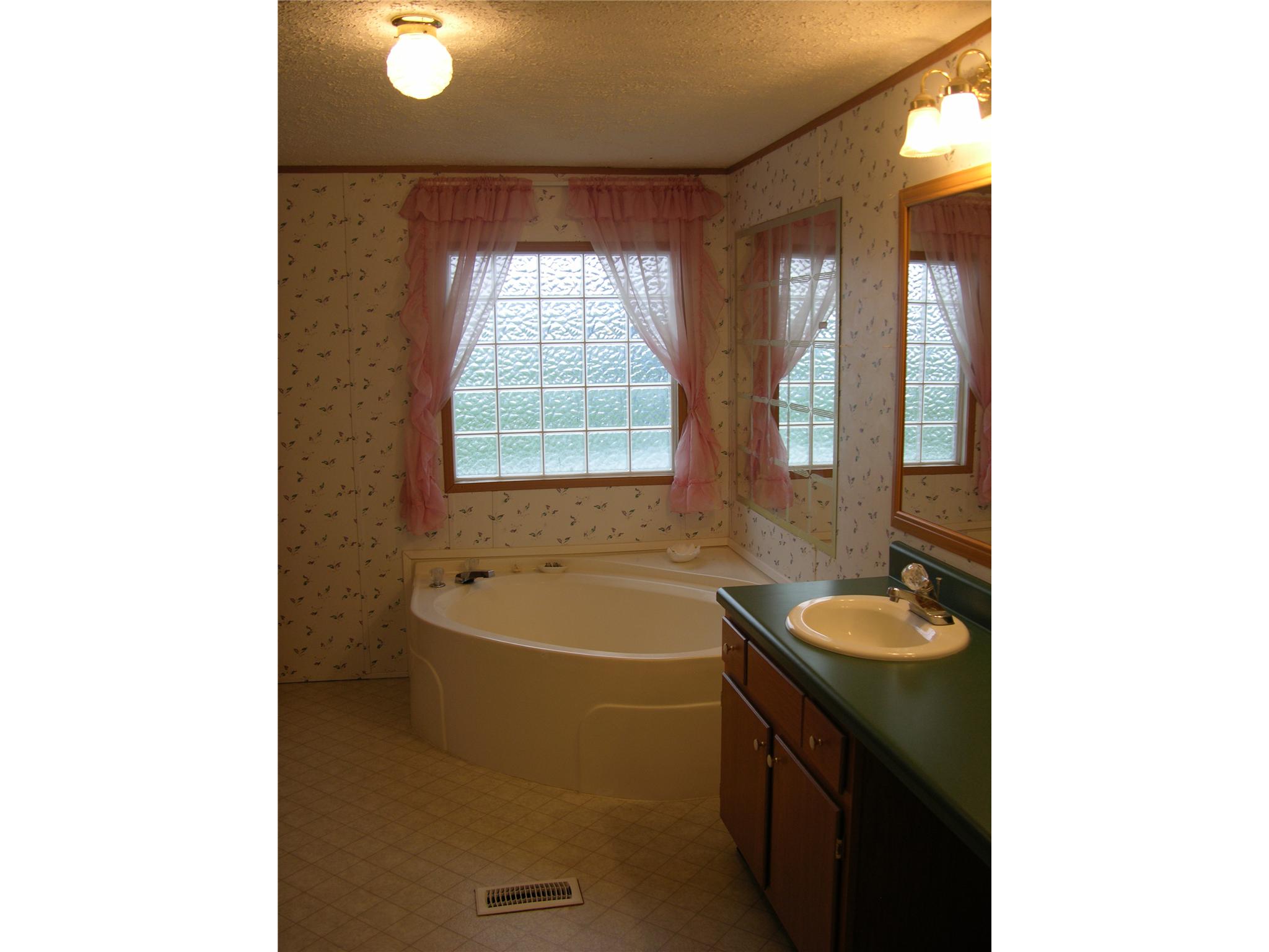 332 Brighton Dr, Byron, GA 31008 photo 17