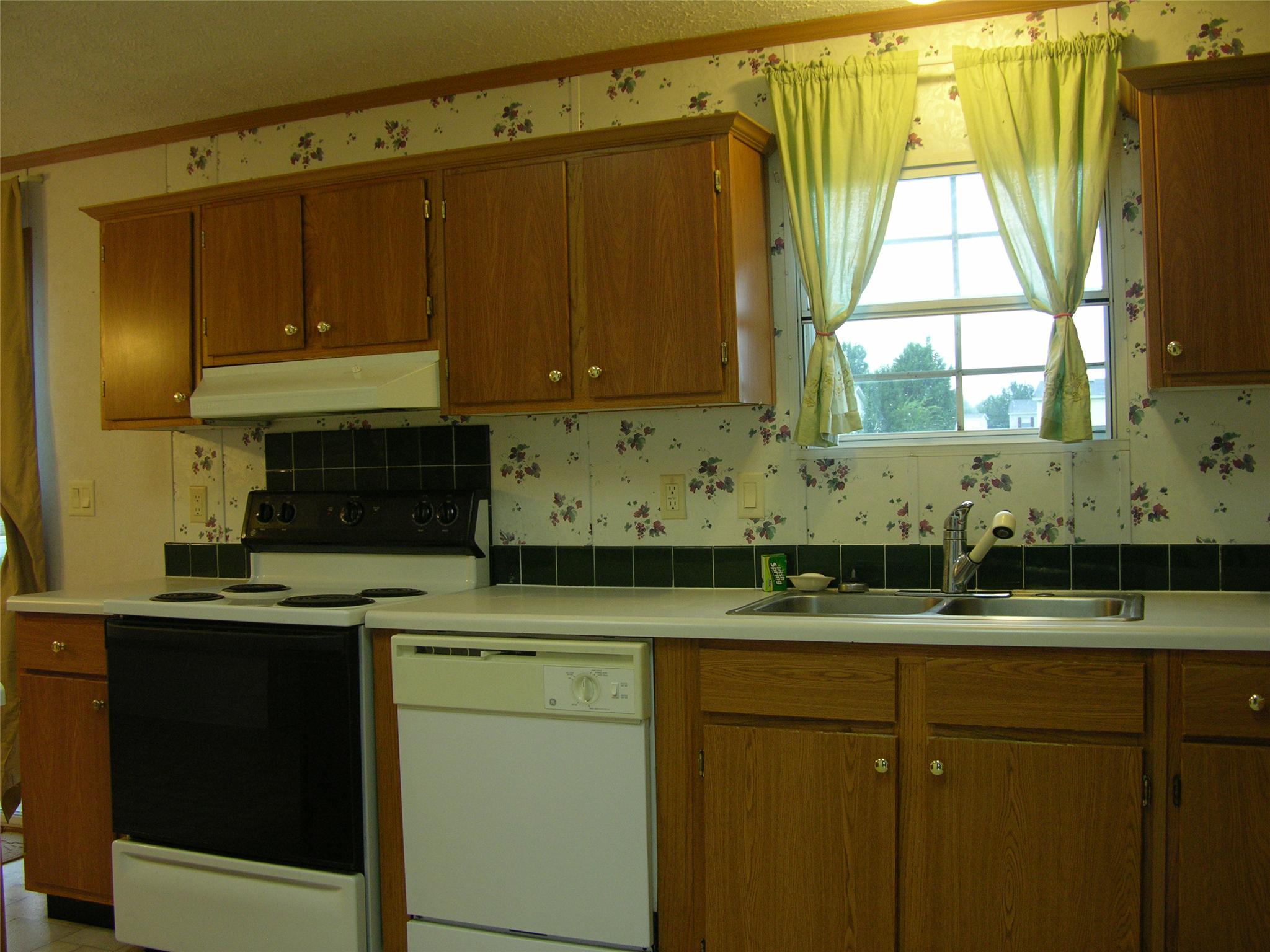 332 Brighton Dr, Byron, GA 31008 photo 7