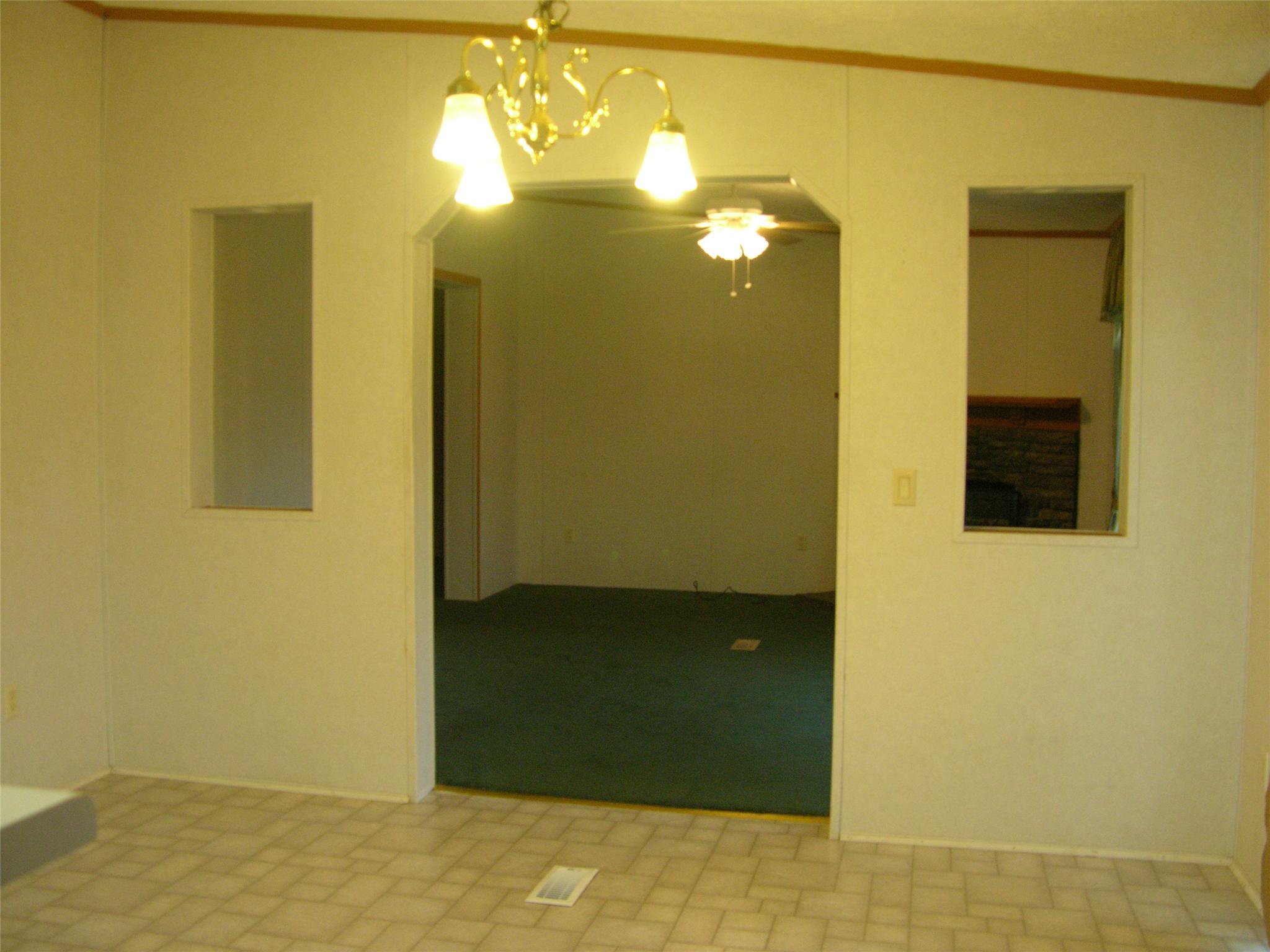 332 Brighton Dr, Byron, GA 31008 photo 9