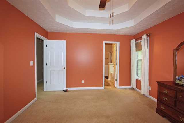 98 Saint Aurics Dr, Suwanee, GA 30024 photo 12