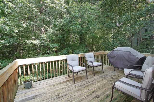 98 Saint Aurics Dr, Suwanee, GA 30024 photo 24