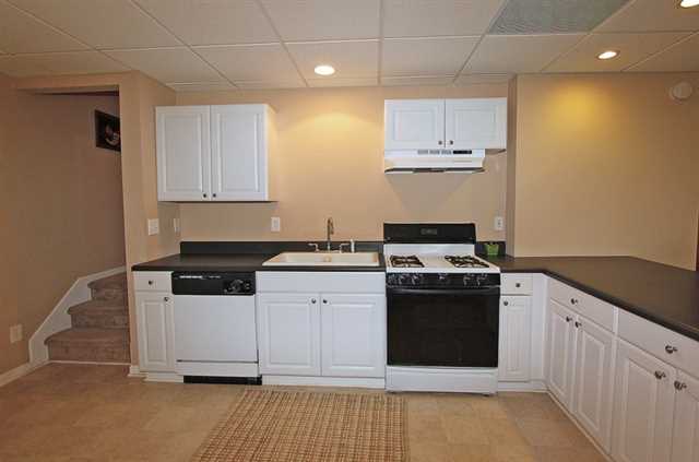 98 Saint Aurics Dr, Suwanee, GA 30024 photo 18