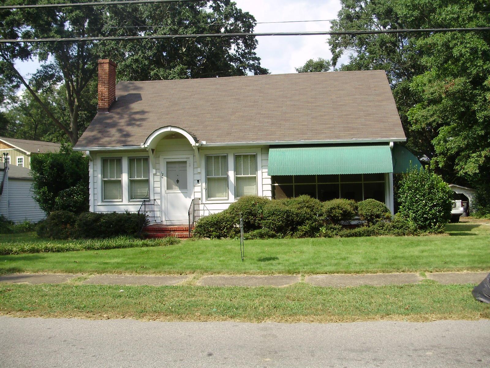 150 Holmes St, Barnesville, GA 30204 photo 1