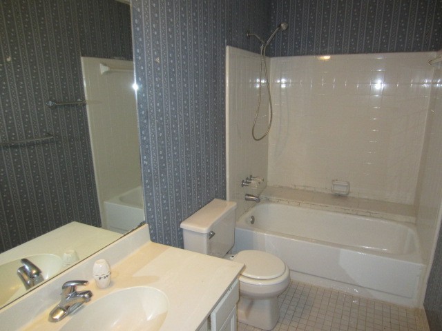 4054 Sugar Mill Dr, Duluth, GA 30096 photo 11