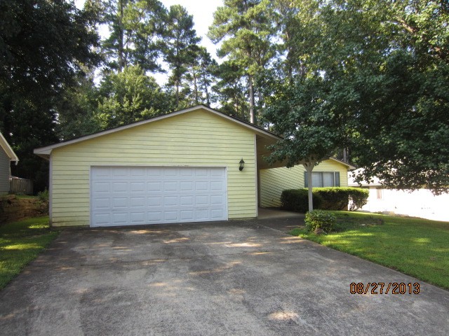 4054 Sugar Mill Dr, Duluth, GA 30096 photo 1