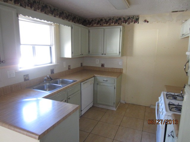 4054 Sugar Mill Dr, Duluth, GA 30096 photo 7
