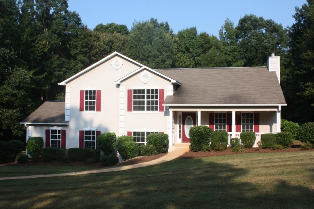135 Montrose Way, Lagrange, GA 30240 photo 1