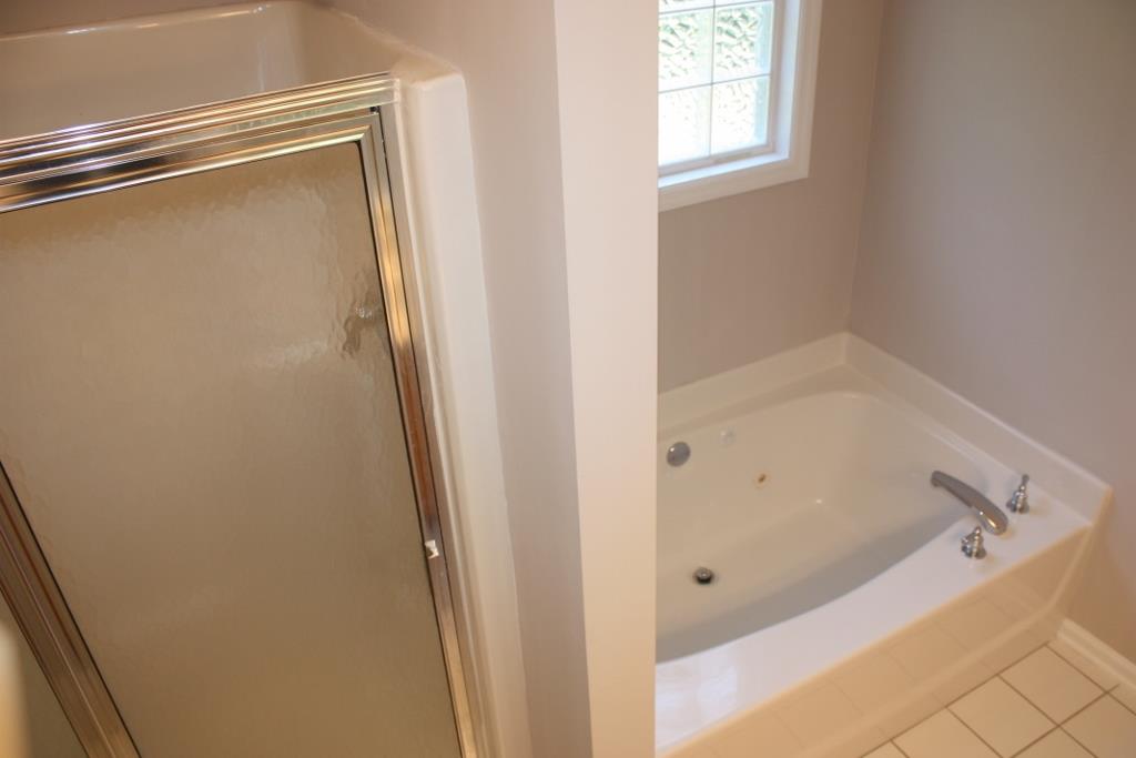 135 Montrose Way, Lagrange, GA 30240 photo 9