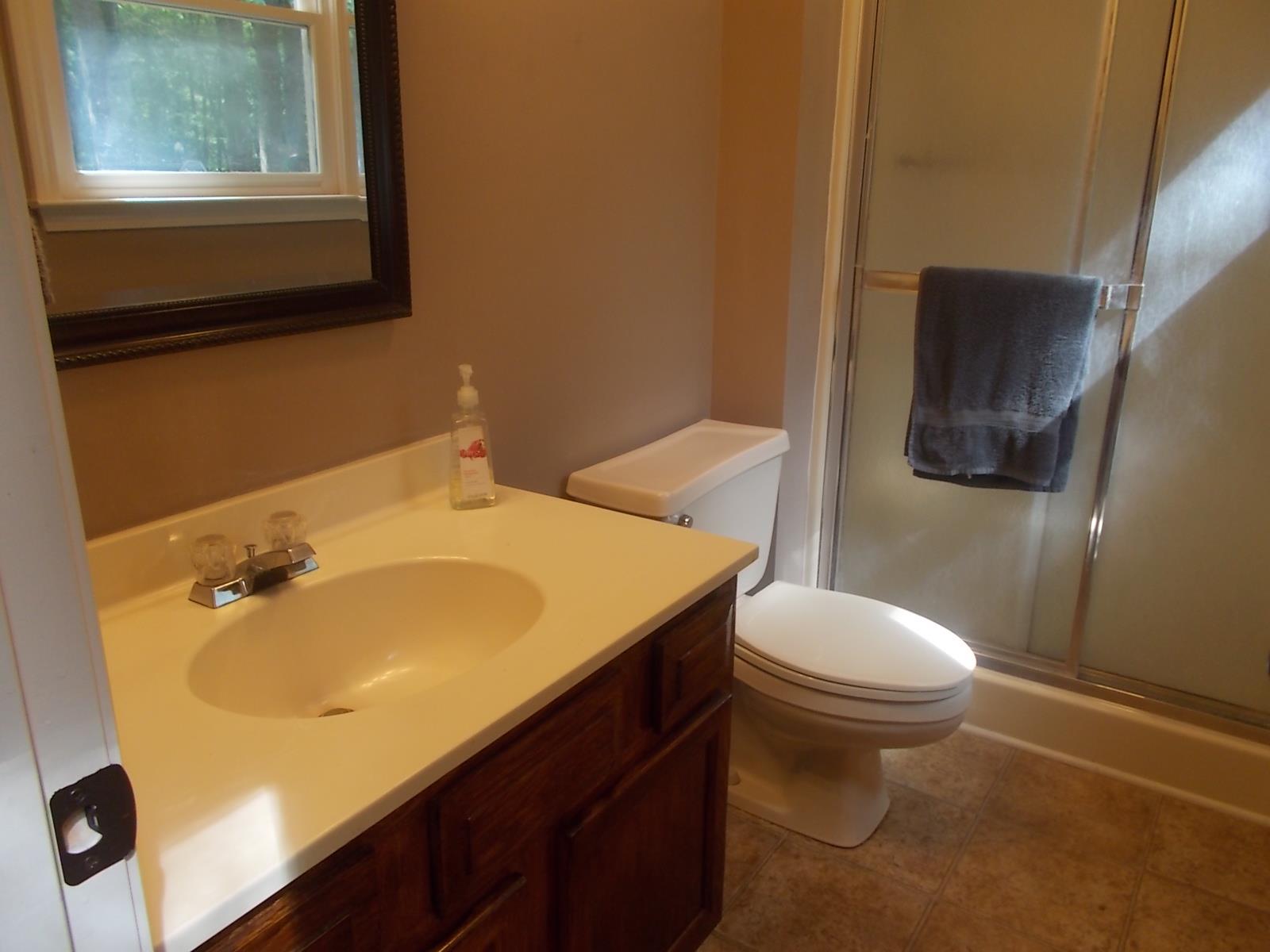 4054 Dunagan Rd, Gainesville, GA 30507 photo 12