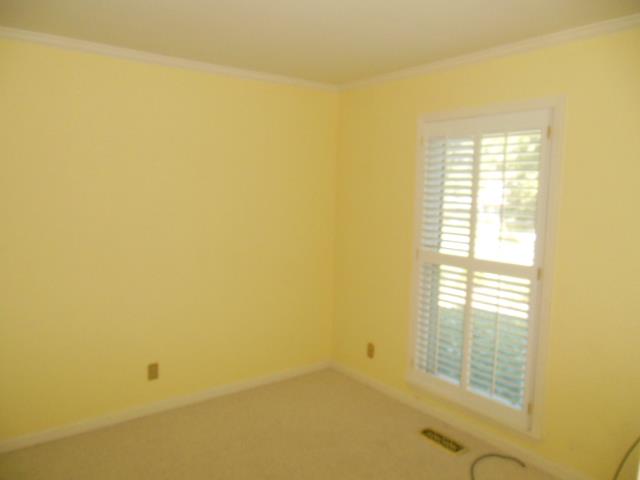 811 Camellia Dr, Lagrange, GA 30240 photo 9