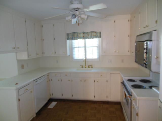 811 Camellia Dr, Lagrange, GA 30240 photo 6