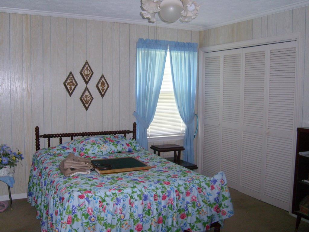 144 Mallory Dr, Lagrange, GA 30241 photo 10