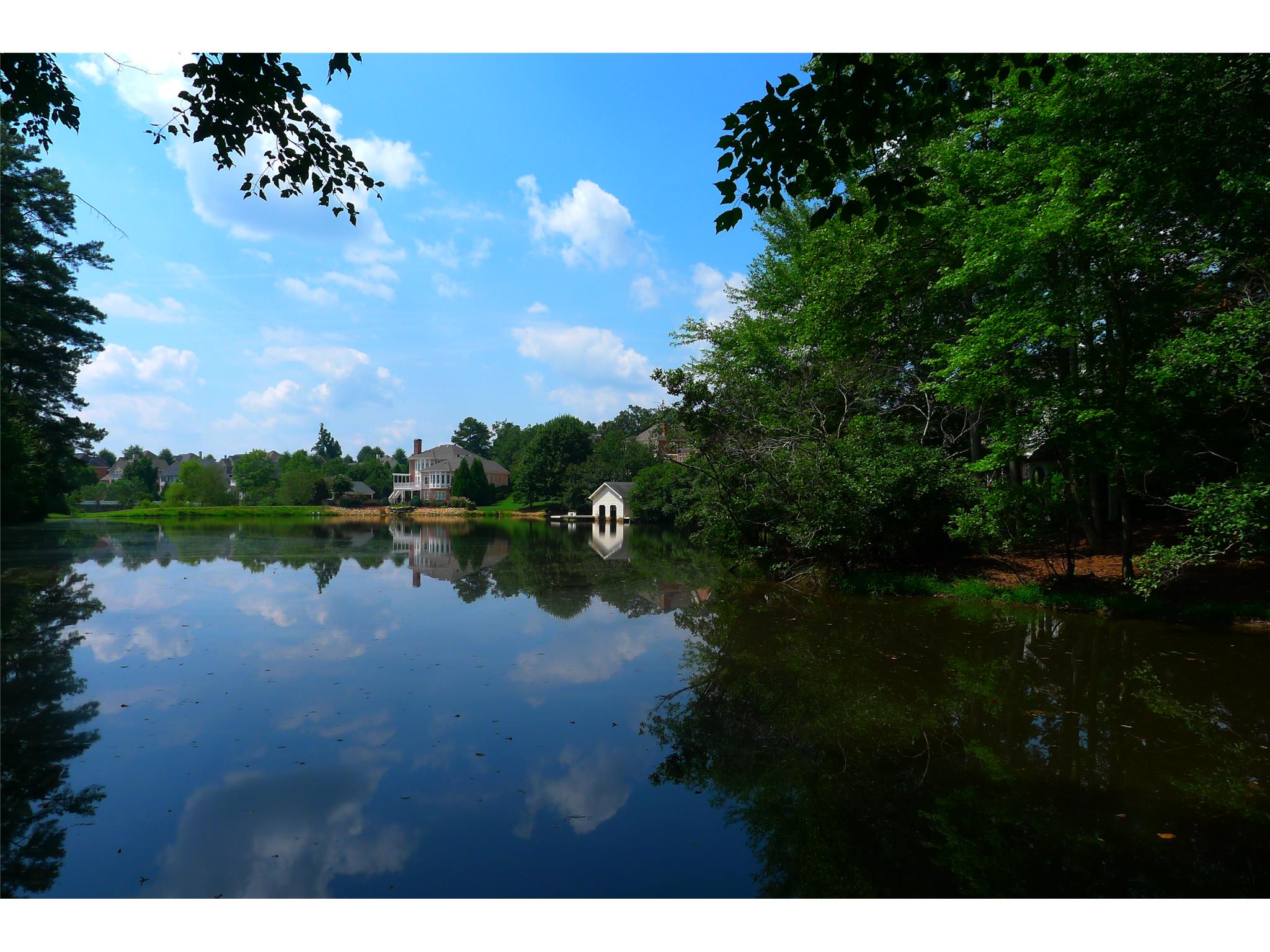 4556 Allen Park Path, Suwanee, GA 30024 photo 2