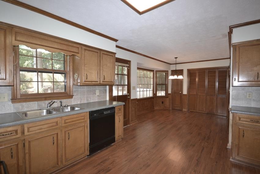 4868 Glenwhite Dr, Duluth, GA 30096 photo 7