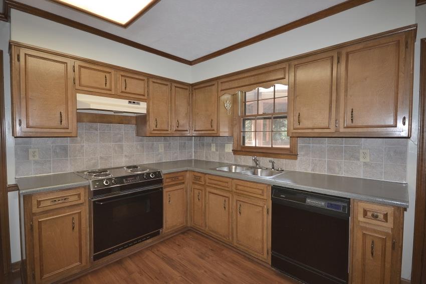 4868 Glenwhite Dr, Duluth, GA 30096 photo 9
