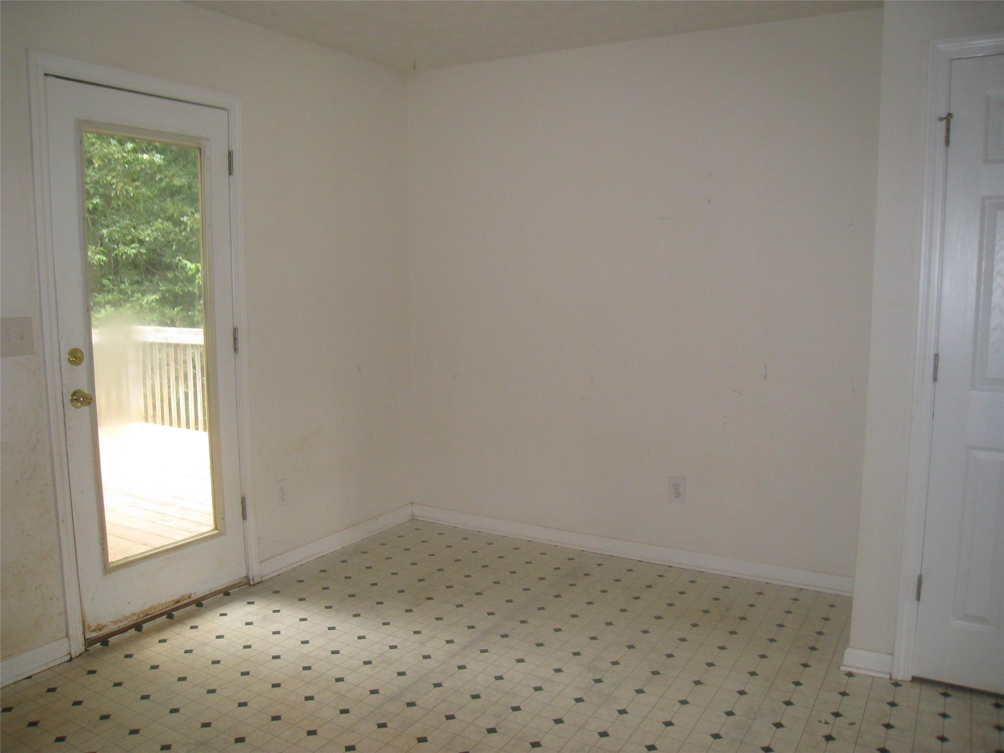 528 Camp Lake Rd, Monroe, GA 30655 photo 5