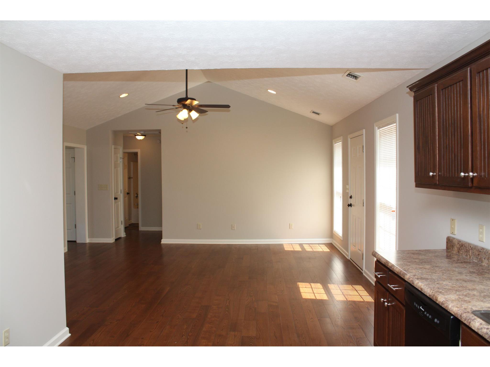 106 Arrowhead Dr, West Point, GA 31833 photo 15