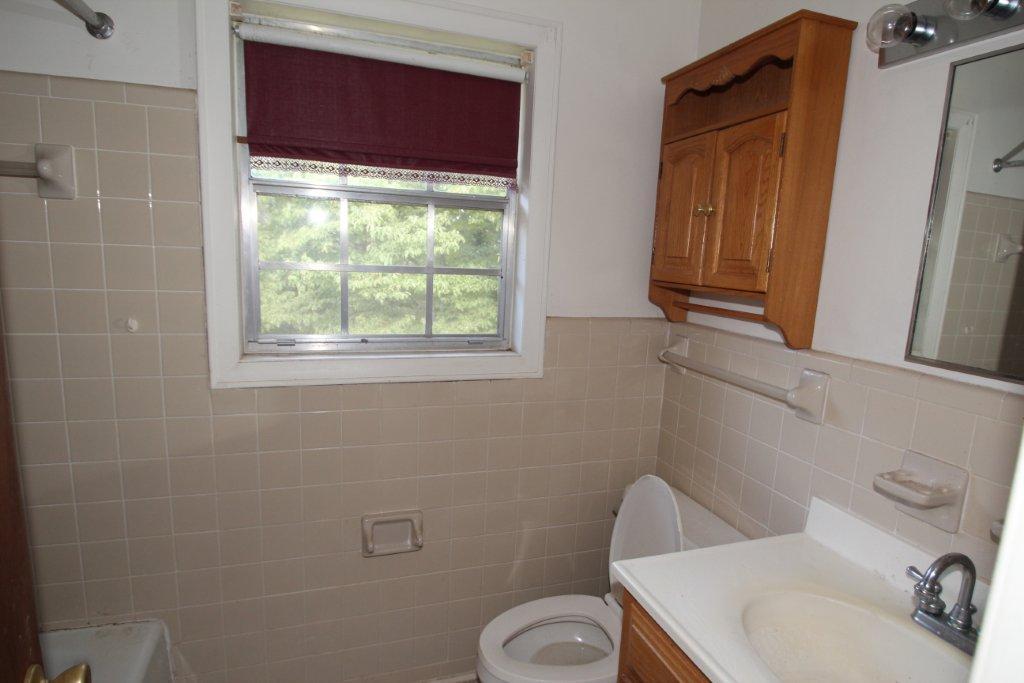 93 Lynwood Dr, Toccoa, GA 30577 photo 13