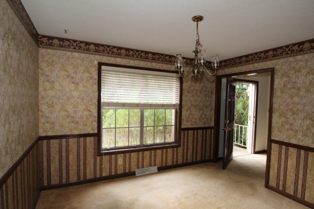 93 Lynwood Dr, Toccoa, GA 30577 photo 2