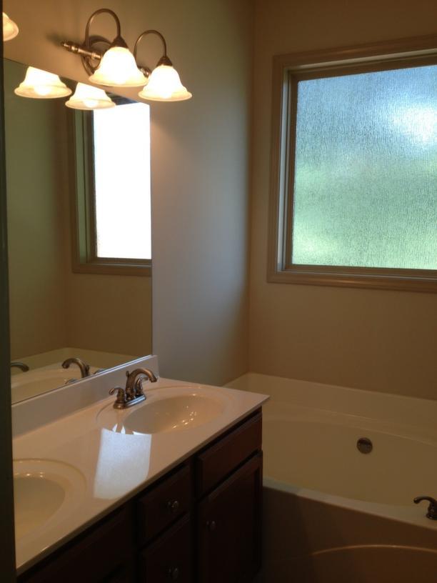 63 Danielle Dr, Statham, GA 30666 photo 3