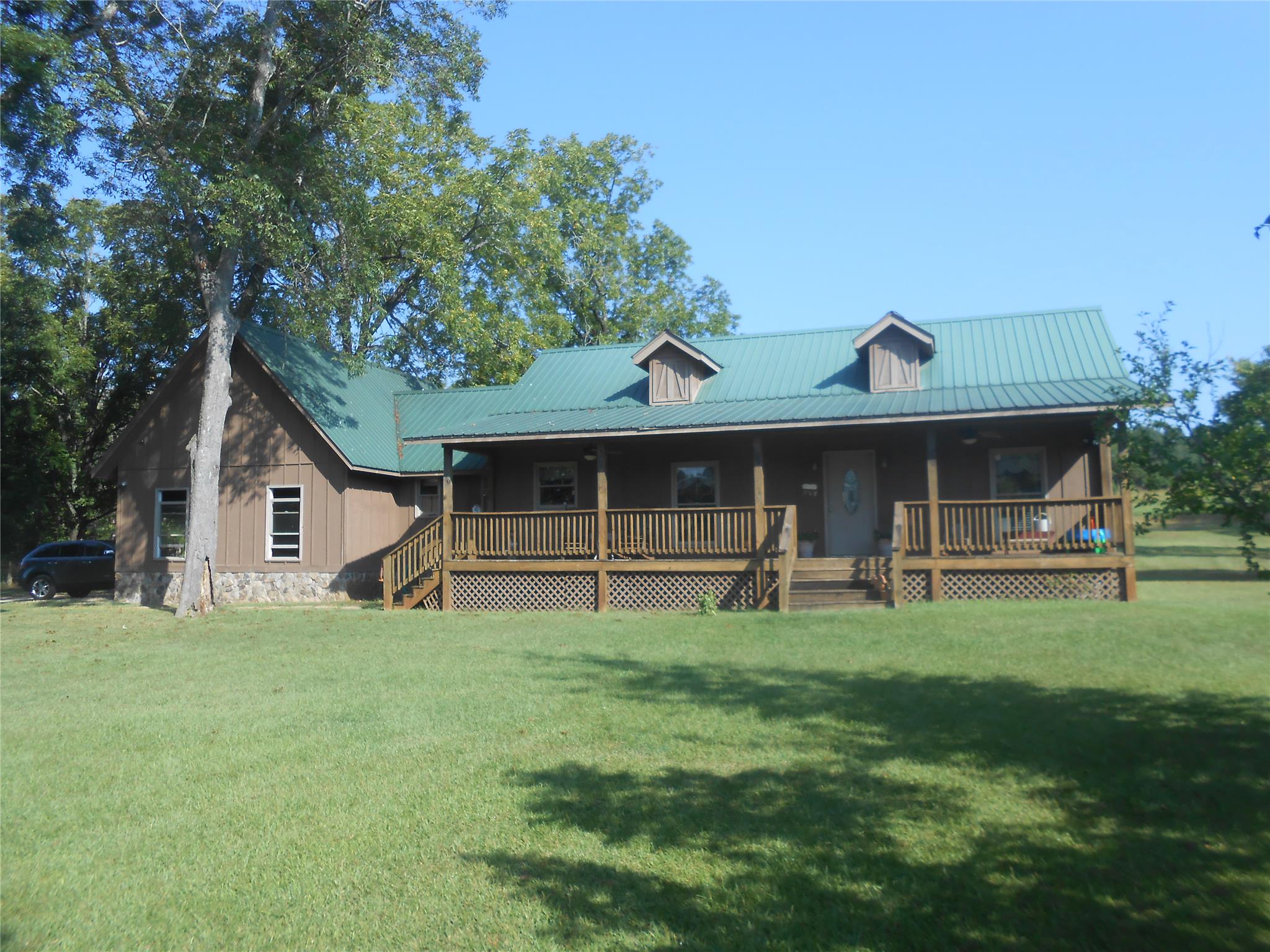 15 Harmony Church Rd, Lagrange, GA 30240 photo 2