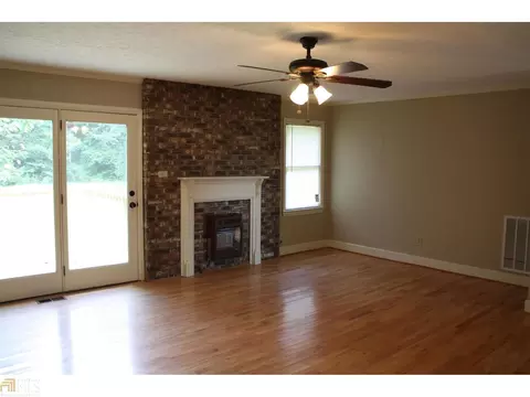 335 Lee Rd 268, Valley, AL 36854 photo 3