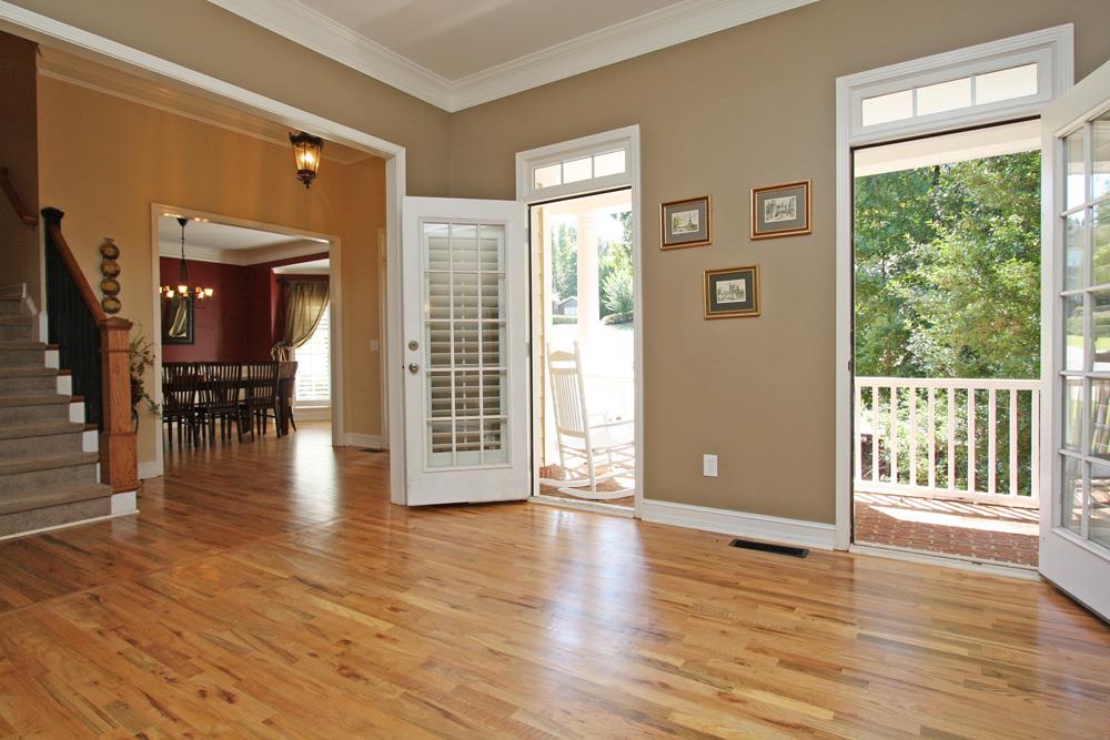 1034 Creek Side Dr, Canton, GA 30115 photo 5