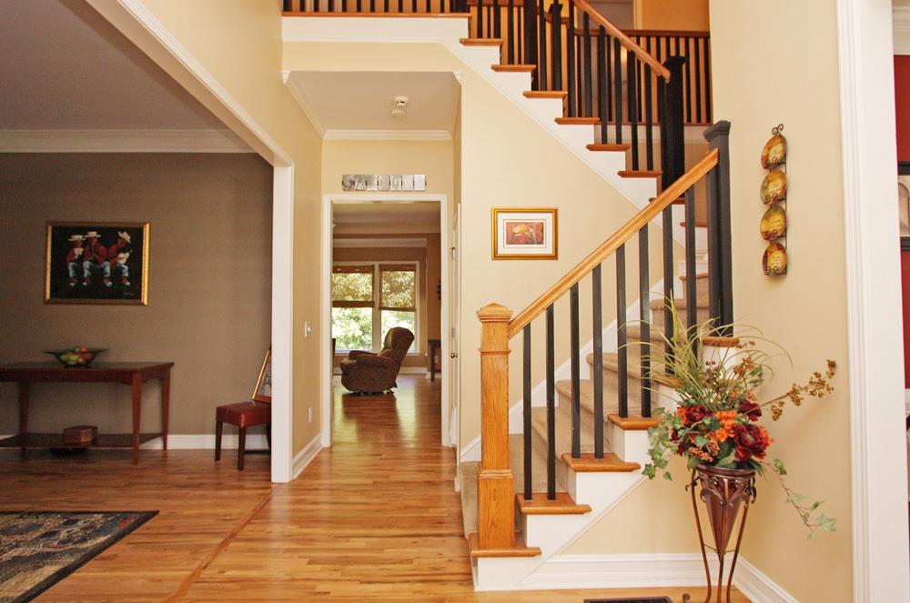 1034 Creek Side Dr, Canton, GA 30115 photo 3