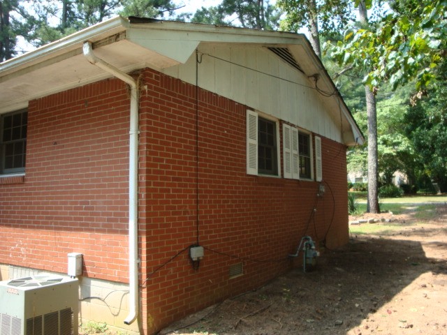 6456 Rabun Rd, Morrow, GA 30260 photo 4