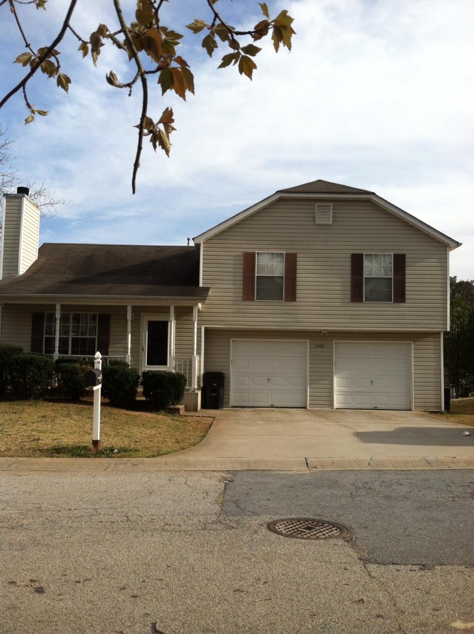 3505 Oak Leaf Ct, Rex, GA 30273 photo 1
