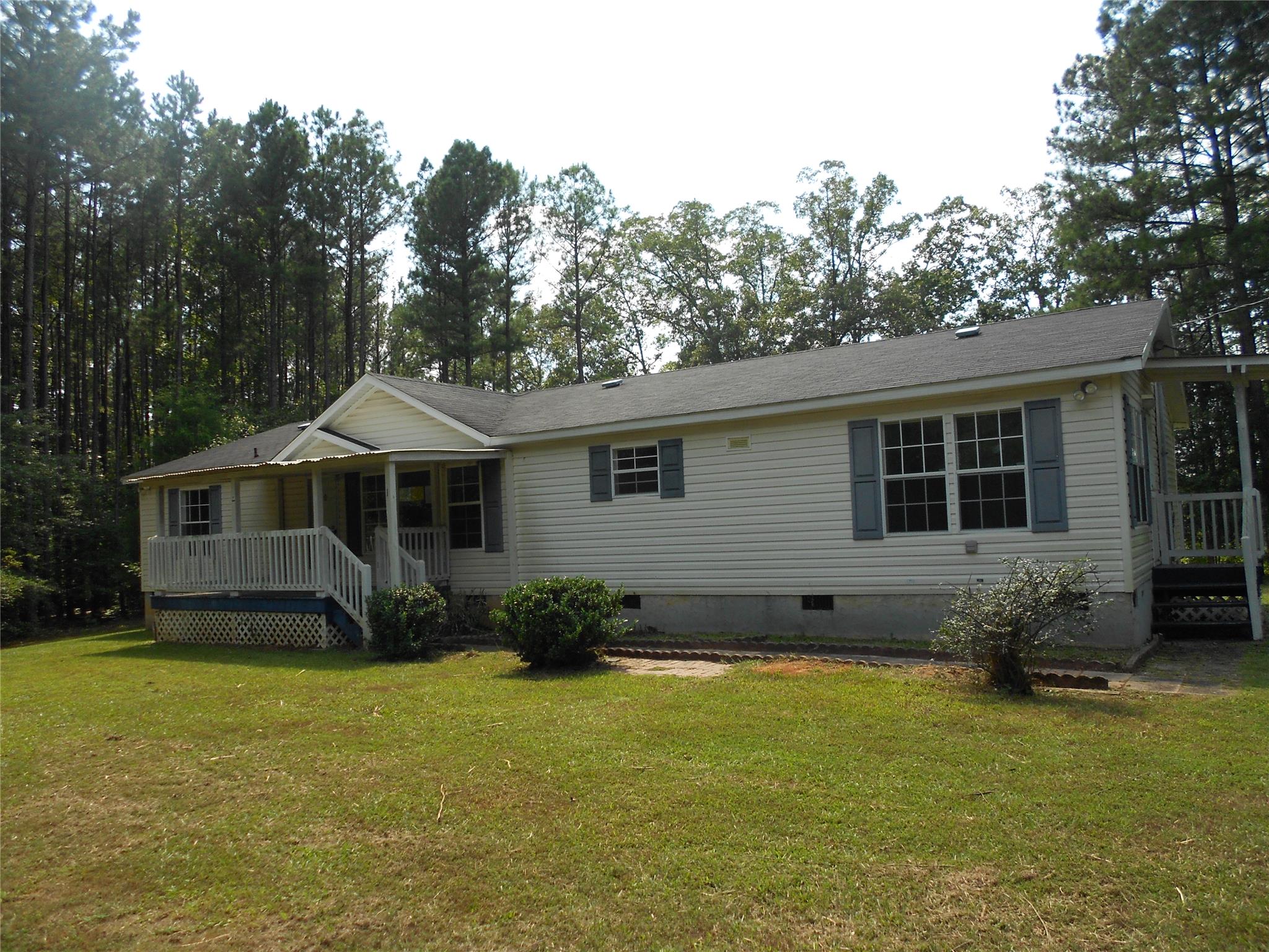 291 Mann Rd, Barnesville, GA 30204 photo 1