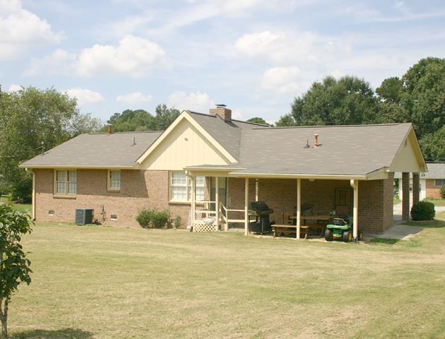 120 Meadowview Dr, Tyrone, GA 30290 photo 2