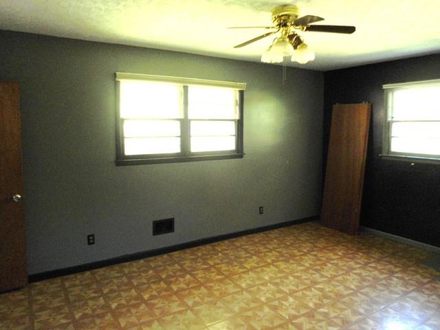 407 Pinecrest Dr, Warner Robins, GA 31093 photo 4