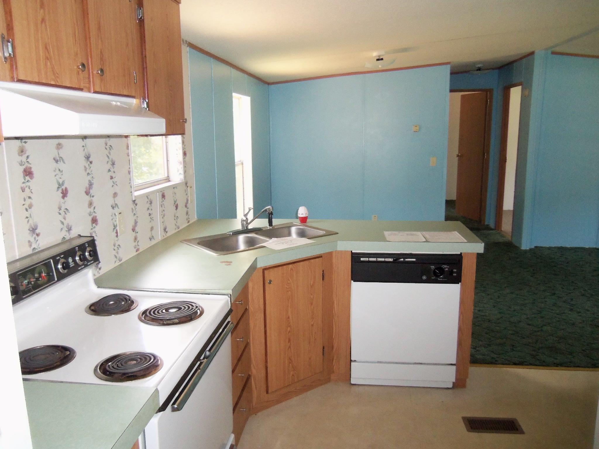 1364 Hicks Rd N, Toccoa, GA 30577 photo 5
