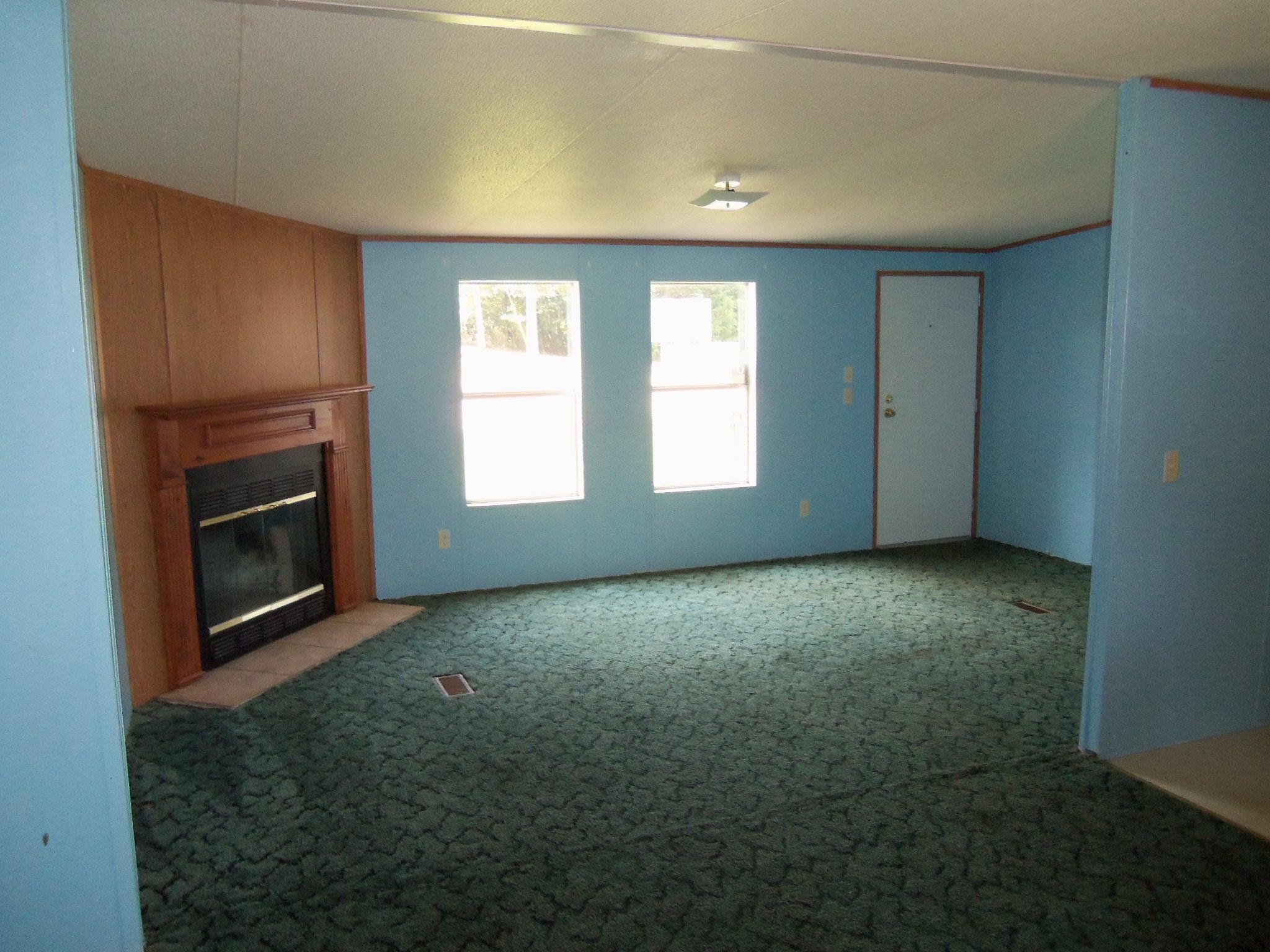 1364 Hicks Rd N, Toccoa, GA 30577 photo 4