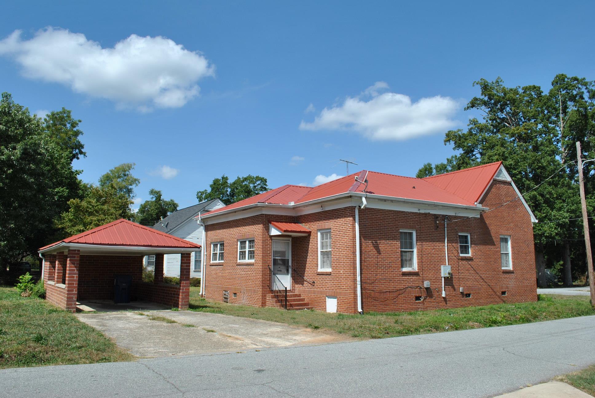 205 W First St, Jackson, GA 30233 photo 5