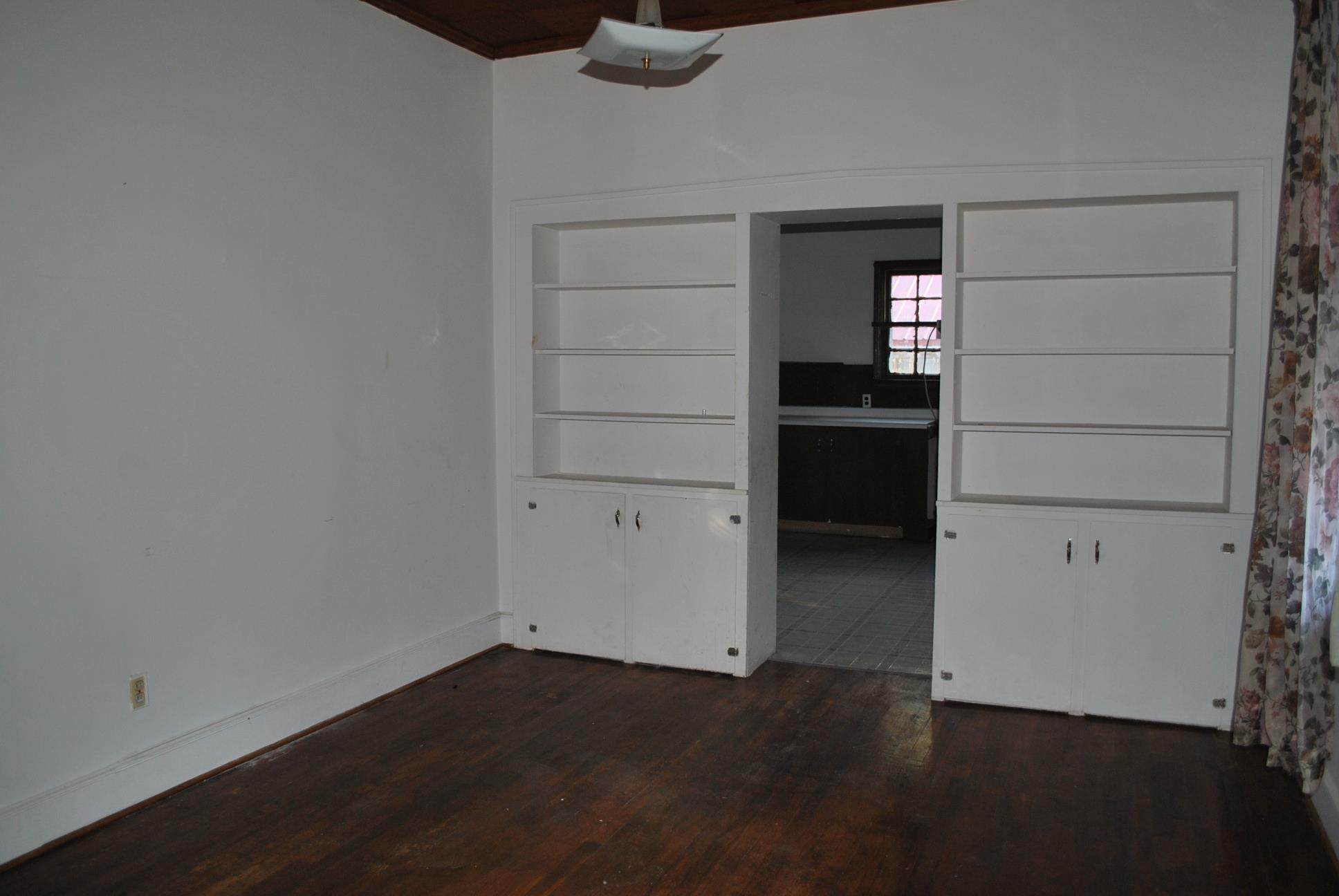 205 W First St, Jackson, GA 30233 photo 9