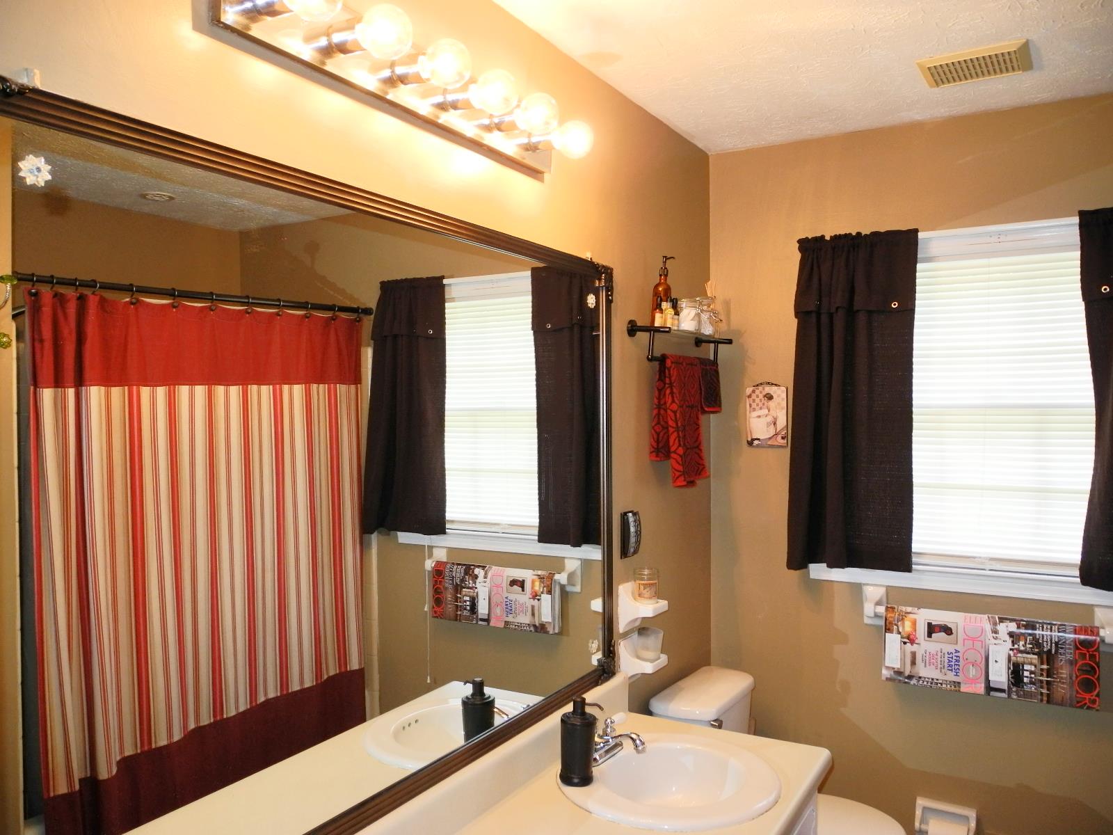 738 Pine Needle Rd, Hampton, GA 30228 photo 11