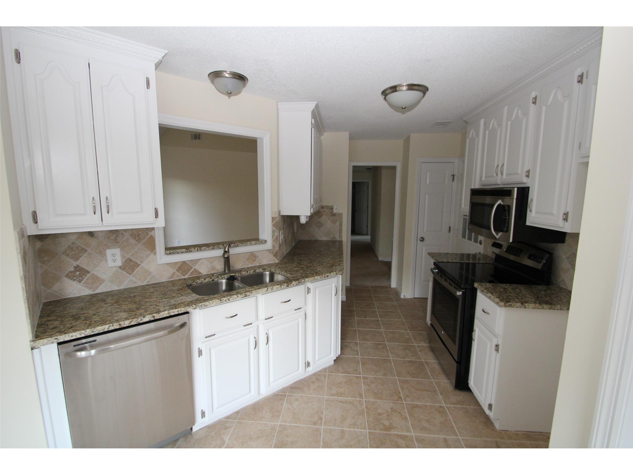 113 Blake Ter, Warner Robins, GA 31088 photo 4