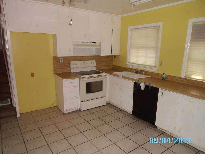 6559 Allatoona Rd, Morrow, GA 30260 photo 4