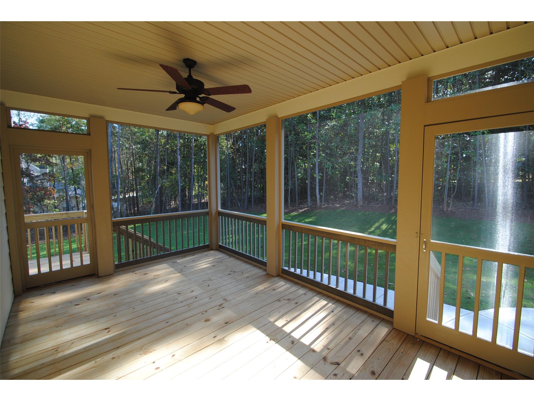 407 Wicklow St, Tyrone, GA 30290 photo 3